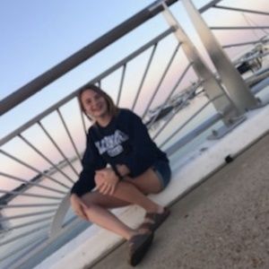 Meet your Posher, Alexandra